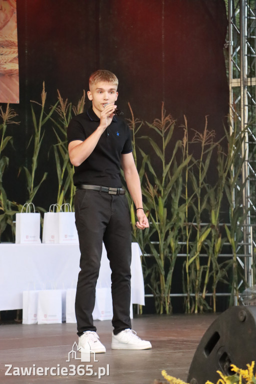 Fotorelacja II: XXVI Dożynki Powiatowo - Gminne w Łazach