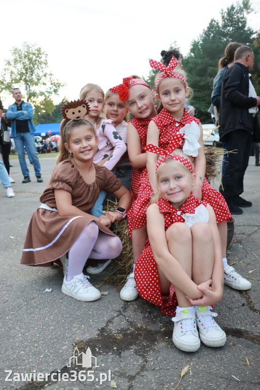 Fotorelacja II: XXVI Dożynki Powiatowo - Gminne w Łazach