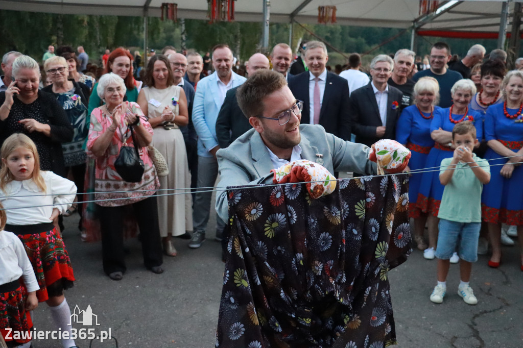Fotorelacja III: XXVI Dożynki Powiatowo - Gminne w Łazach