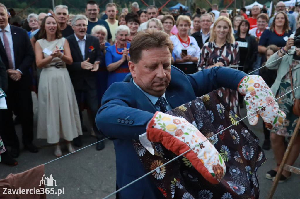 Fotorelacja III: XXVI Dożynki Powiatowo - Gminne w Łazach