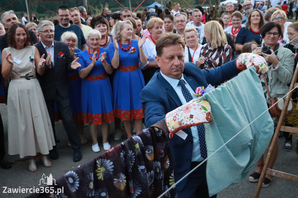 Fotorelacja III: XXVI Dożynki Powiatowo - Gminne w Łazach