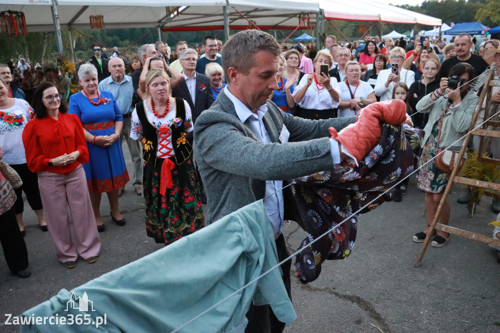 Fotorelacja III: XXVI Dożynki Powiatowo - Gminne w Łazach