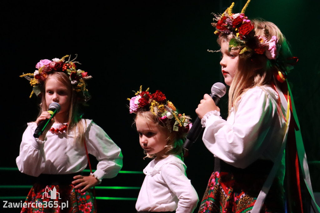 Fotorelacja III: XXVI Dożynki Powiatowo - Gminne w Łazach