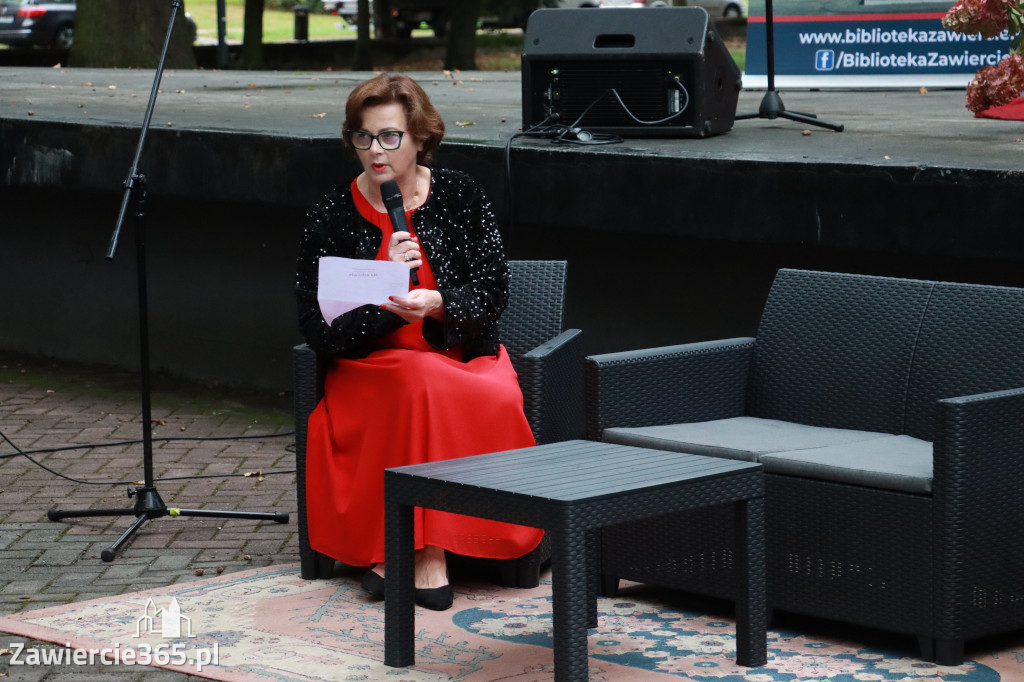 Fotorelacja: Narodowe Czytanie w Zawierciu