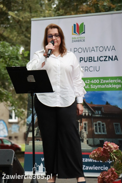 Fotorelacja: Narodowe Czytanie w Zawierciu