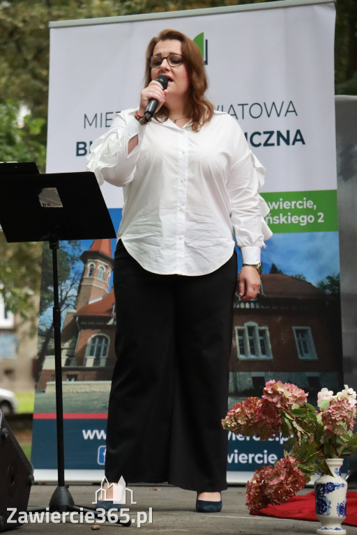 Fotorelacja: Narodowe Czytanie w Zawierciu