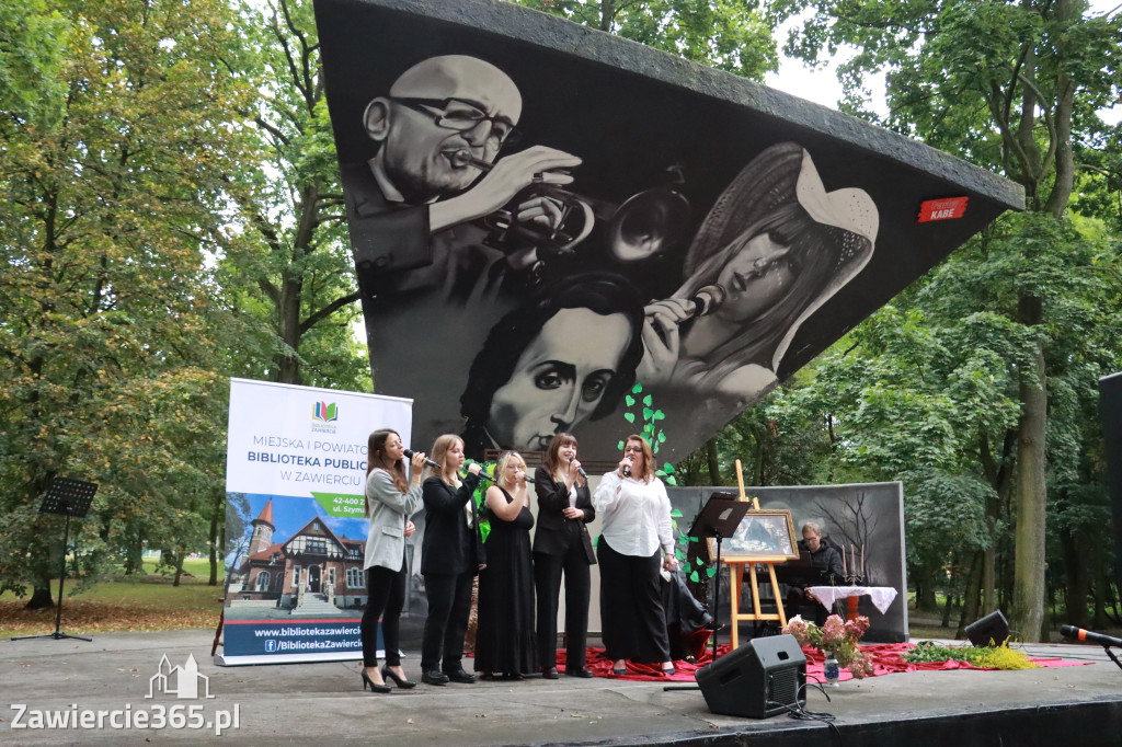 Fotorelacja: Narodowe Czytanie w Zawierciu