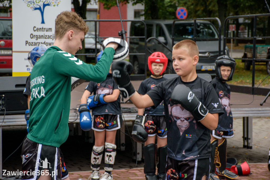 Fotorelacja: Piknik Organizacji Pozarządowych w Zawierciu