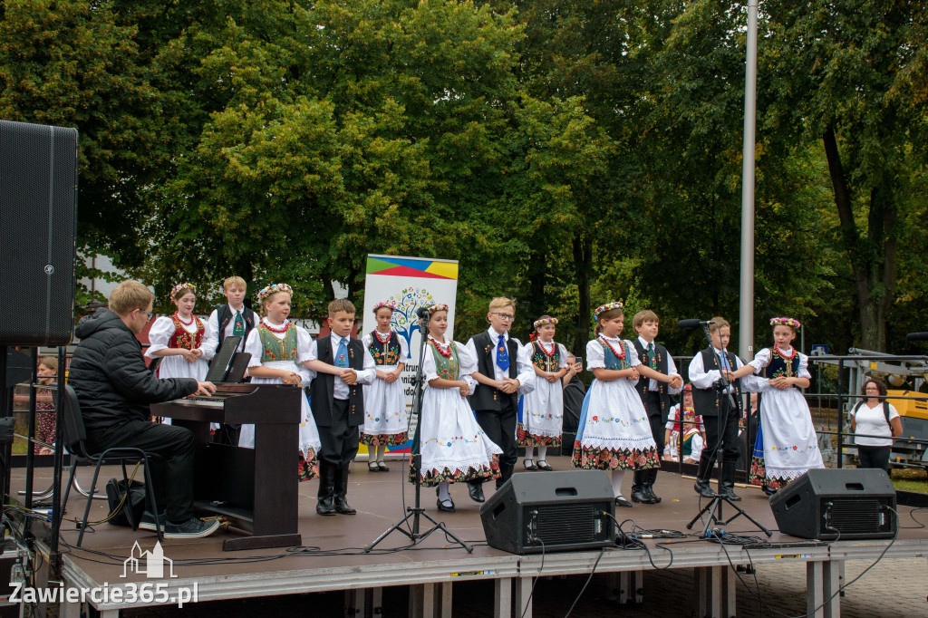 Fotorelacja: Piknik Organizacji Pozarządowych w Zawierciu