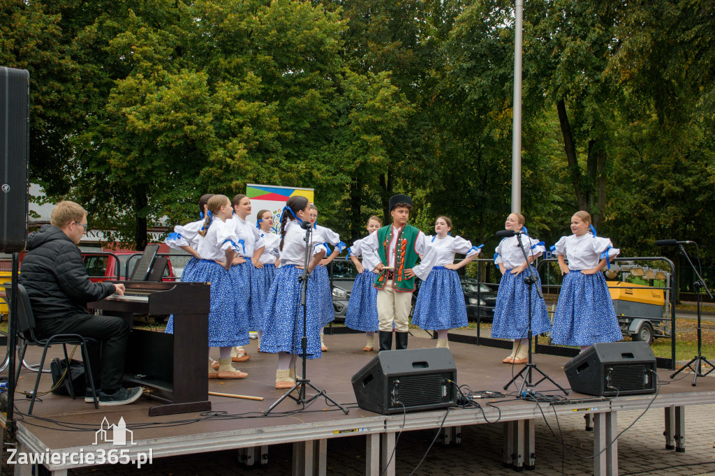 Fotorelacja: Piknik Organizacji Pozarządowych w Zawierciu
