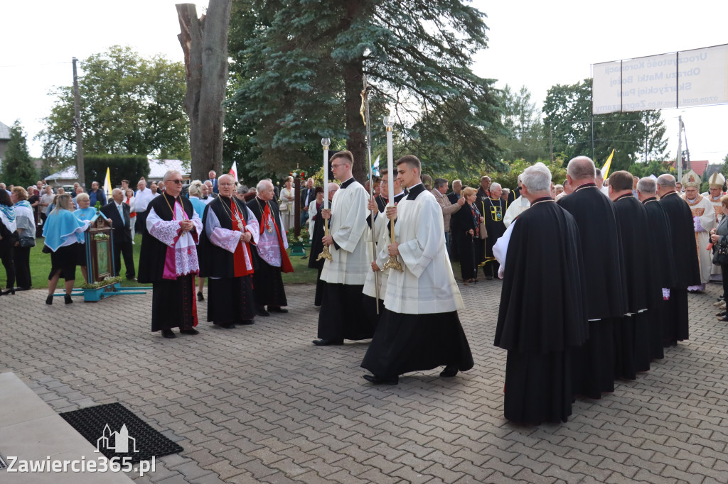 Fotorelacja I: Uroczysta Koronacja Cudownego Obrazu Matki Bożej Skarżyckiej