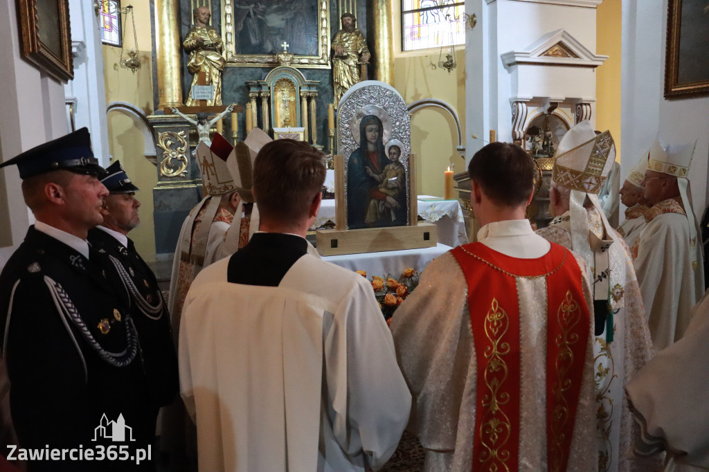 Fotorelacja I: Uroczysta Koronacja Cudownego Obrazu Matki Bożej Skarżyckiej
