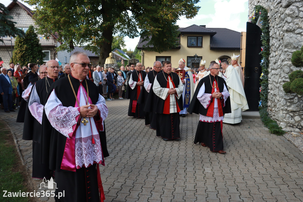 Fotorelacja I: Uroczysta Koronacja Cudownego Obrazu Matki Bożej Skarżyckiej