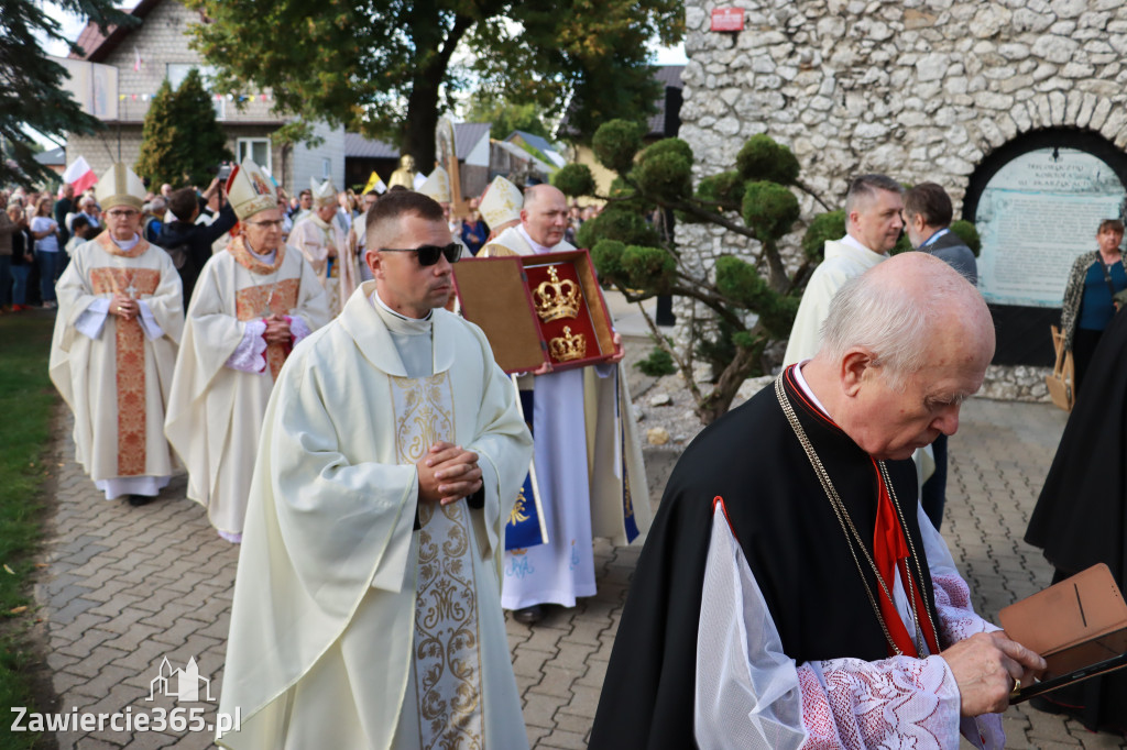 Fotorelacja I: Uroczysta Koronacja Cudownego Obrazu Matki Bożej Skarżyckiej