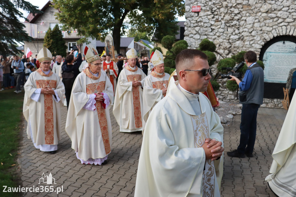 Fotorelacja I: Uroczysta Koronacja Cudownego Obrazu Matki Bożej Skarżyckiej