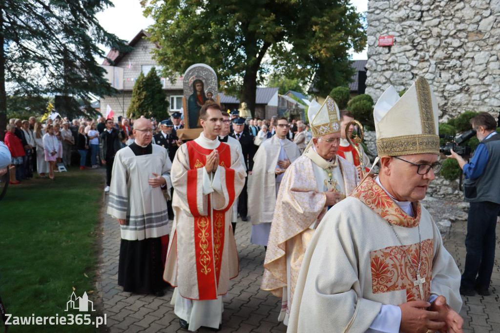 Fotorelacja I: Uroczysta Koronacja Cudownego Obrazu Matki Bożej Skarżyckiej