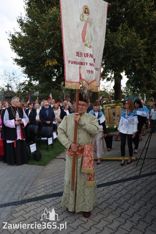 Fotorelacja I: Uroczysta Koronacja Cudownego Obrazu Matki Bożej Skarżyckiej