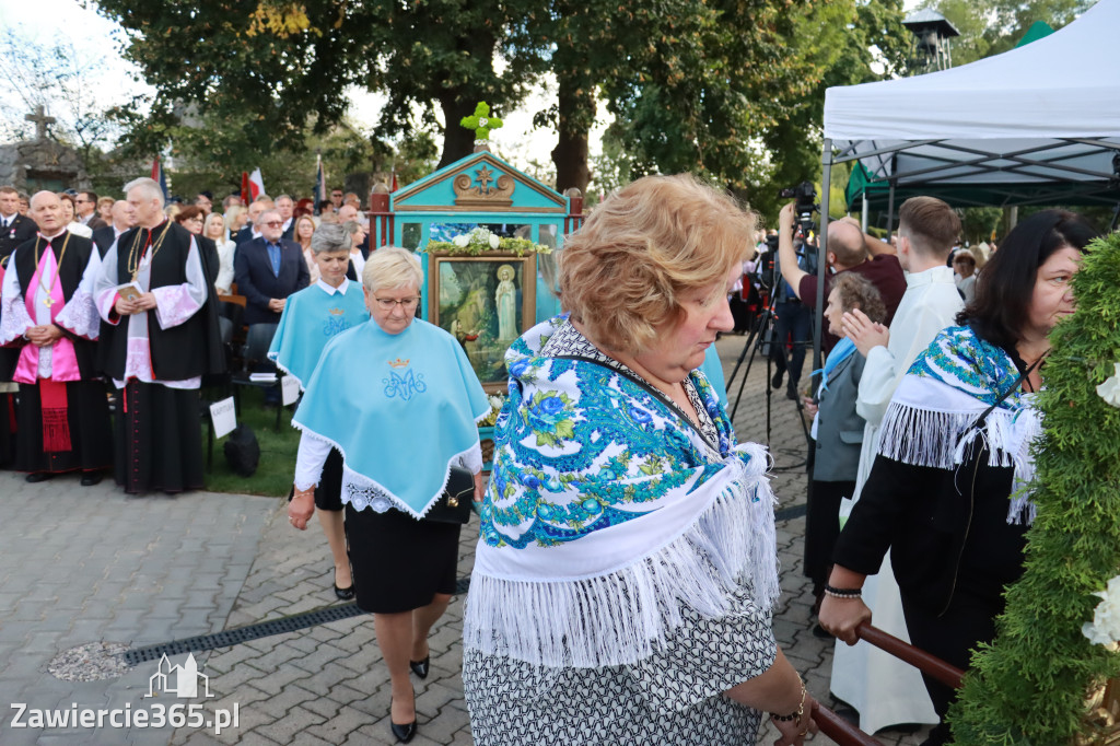 Fotorelacja I: Uroczysta Koronacja Cudownego Obrazu Matki Bożej Skarżyckiej