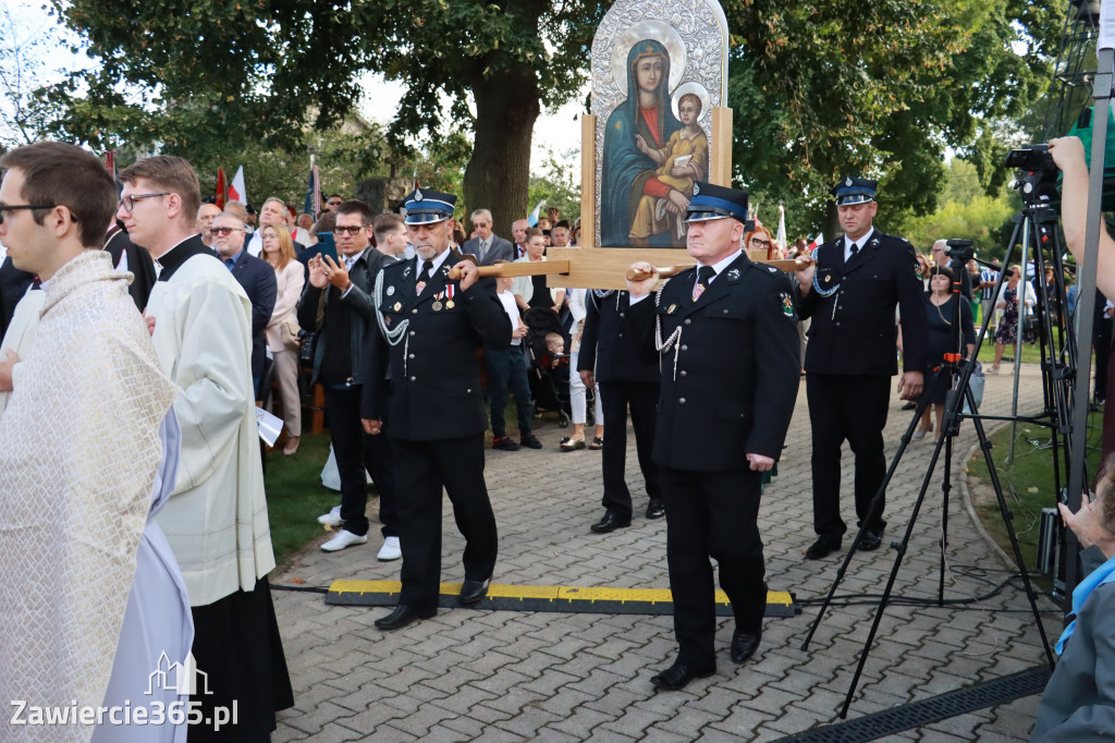 Fotorelacja I: Uroczysta Koronacja Cudownego Obrazu Matki Bożej Skarżyckiej