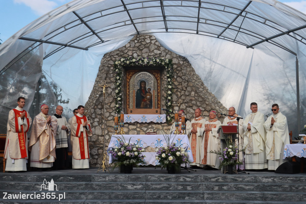 Fotorelacja I: Uroczysta Koronacja Cudownego Obrazu Matki Bożej Skarżyckiej