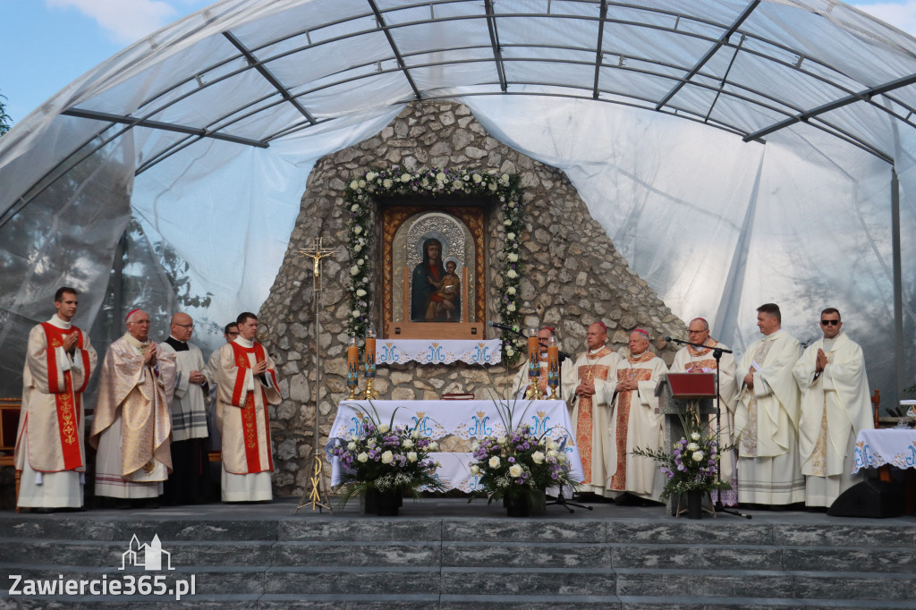 Fotorelacja I: Uroczysta Koronacja Cudownego Obrazu Matki Bożej Skarżyckiej