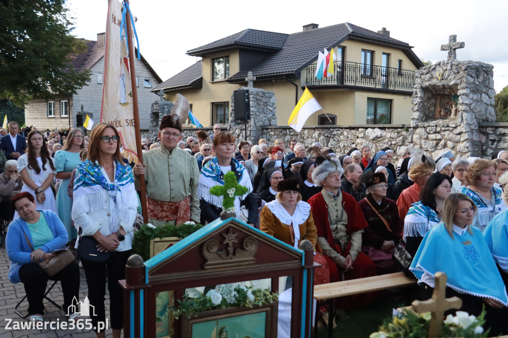Fotorelacja I: Uroczysta Koronacja Cudownego Obrazu Matki Bożej Skarżyckiej