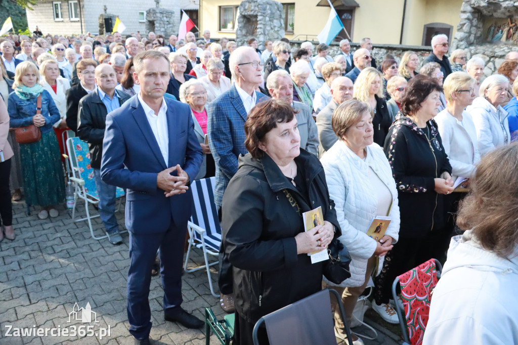 Fotorelacja I: Uroczysta Koronacja Cudownego Obrazu Matki Bożej Skarżyckiej