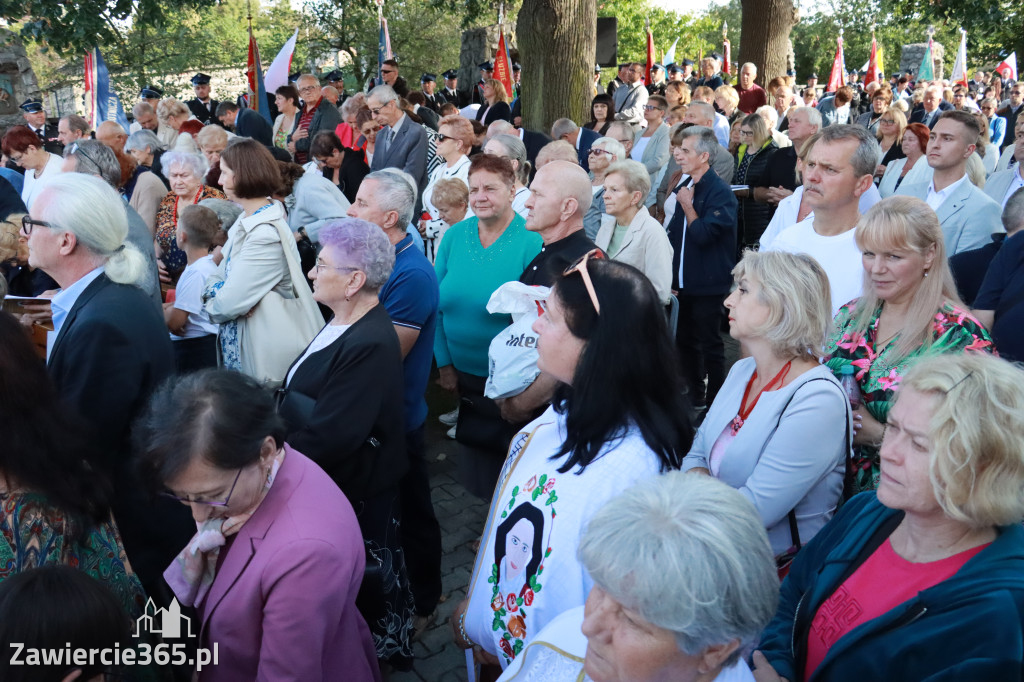 Fotorelacja I: Uroczysta Koronacja Cudownego Obrazu Matki Bożej Skarżyckiej