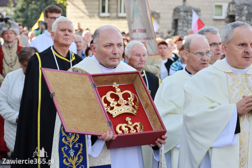Fotorelacja I: Uroczysta Koronacja Cudownego Obrazu Matki Bożej Skarżyckiej