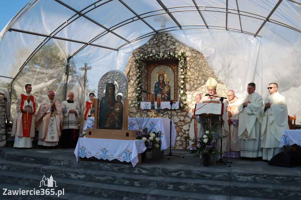 Fotorelacja I: Uroczysta Koronacja Cudownego Obrazu Matki Bożej Skarżyckiej