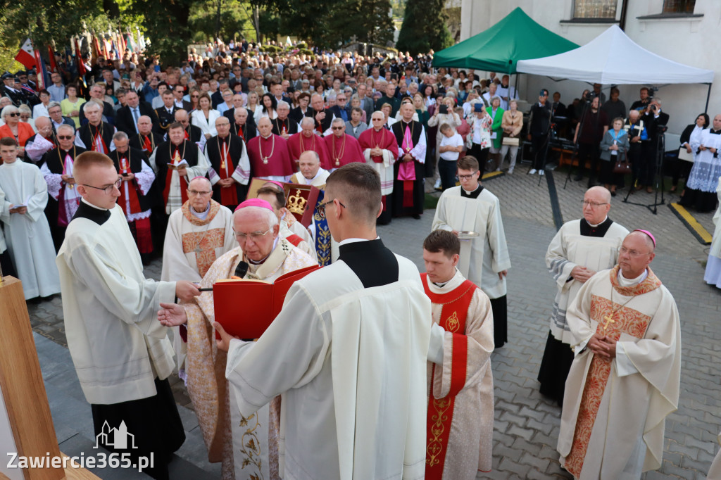 Fotorelacja II: Uroczysta Koronacja Cudownego Obrazu Matki Bożej Skarżyckiej