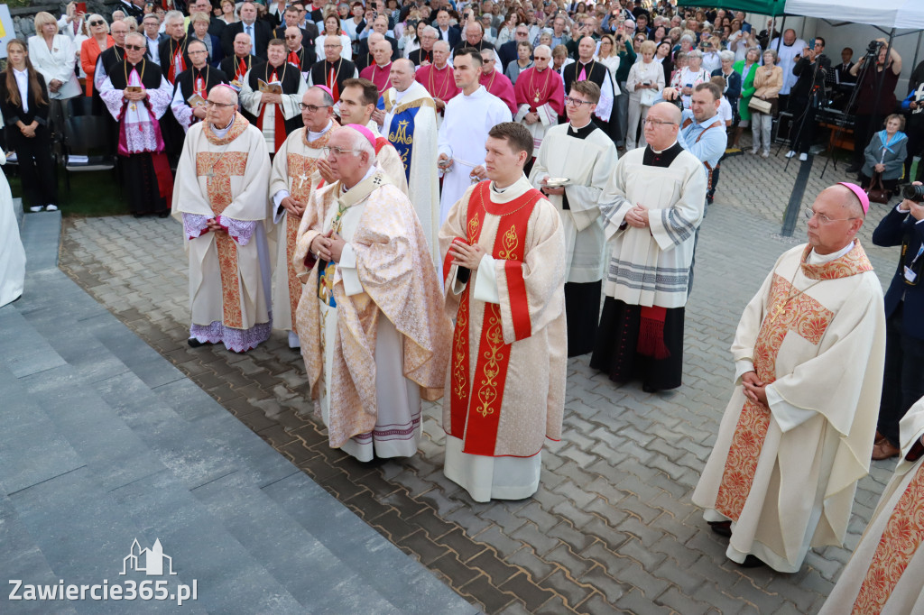 Fotorelacja II: Uroczysta Koronacja Cudownego Obrazu Matki Bożej Skarżyckiej
