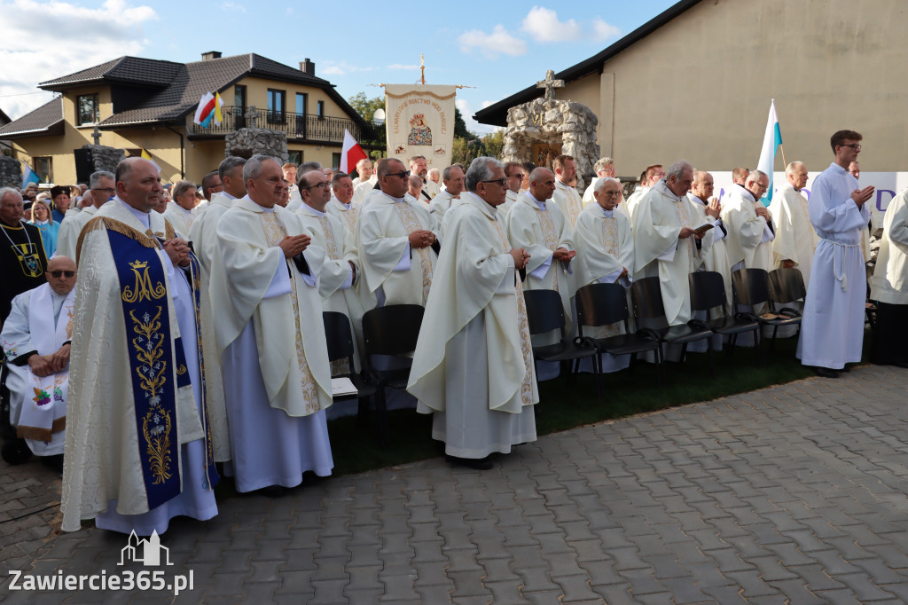 Fotorelacja II: Uroczysta Koronacja Cudownego Obrazu Matki Bożej Skarżyckiej