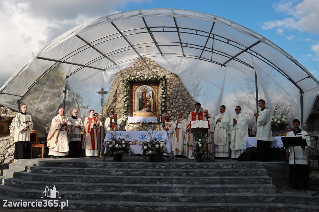 Fotorelacja II: Uroczysta Koronacja Cudownego Obrazu Matki Bożej Skarżyckiej