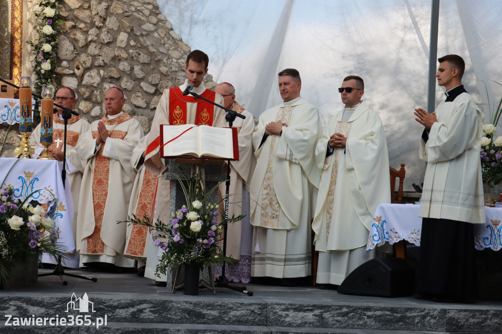 Fotorelacja II: Uroczysta Koronacja Cudownego Obrazu Matki Bożej Skarżyckiej