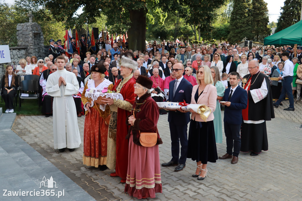 Fotorelacja II: Uroczysta Koronacja Cudownego Obrazu Matki Bożej Skarżyckiej