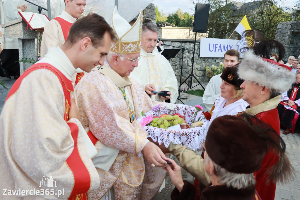 Fotorelacja II: Uroczysta Koronacja Cudownego Obrazu Matki Bożej Skarżyckiej