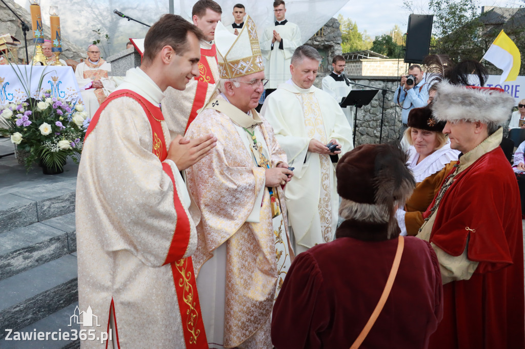 Fotorelacja II: Uroczysta Koronacja Cudownego Obrazu Matki Bożej Skarżyckiej