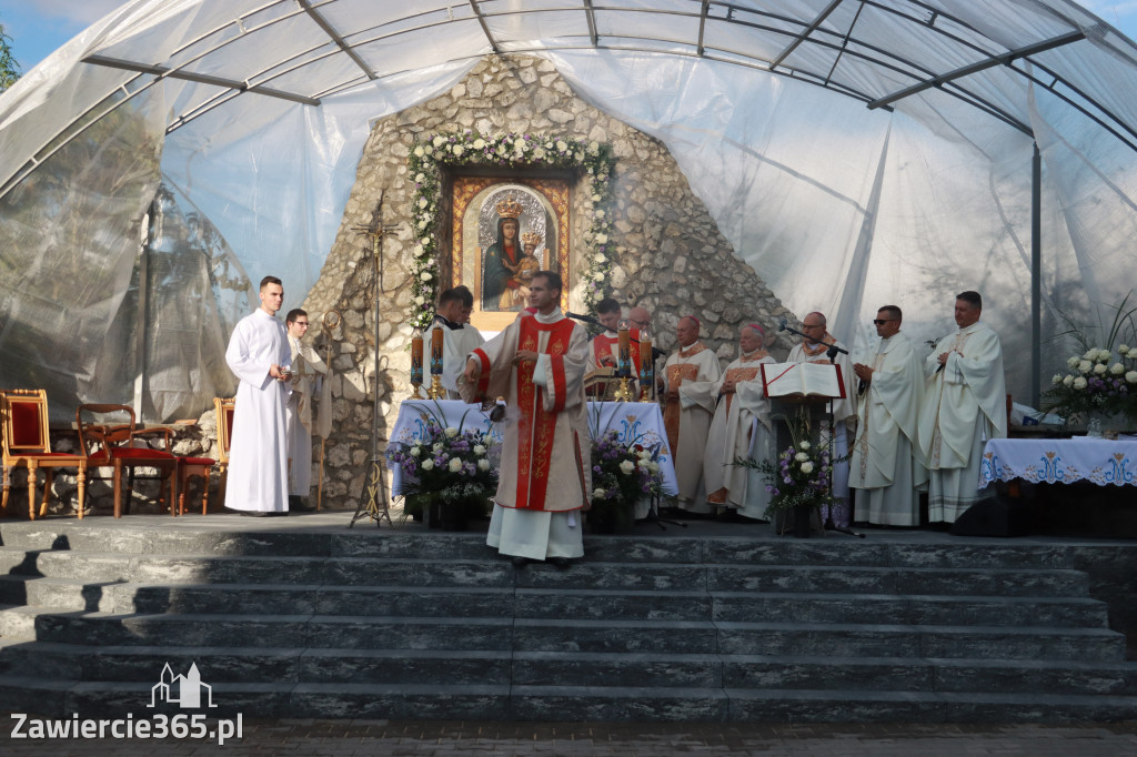 Fotorelacja II: Uroczysta Koronacja Cudownego Obrazu Matki Bożej Skarżyckiej