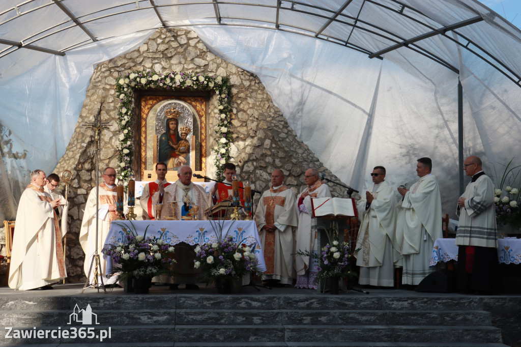 Fotorelacja II: Uroczysta Koronacja Cudownego Obrazu Matki Bożej Skarżyckiej