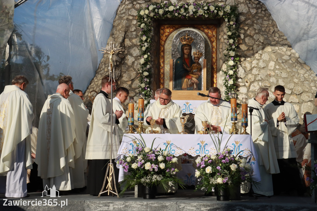 Fotorelacja II: Uroczysta Koronacja Cudownego Obrazu Matki Bożej Skarżyckiej