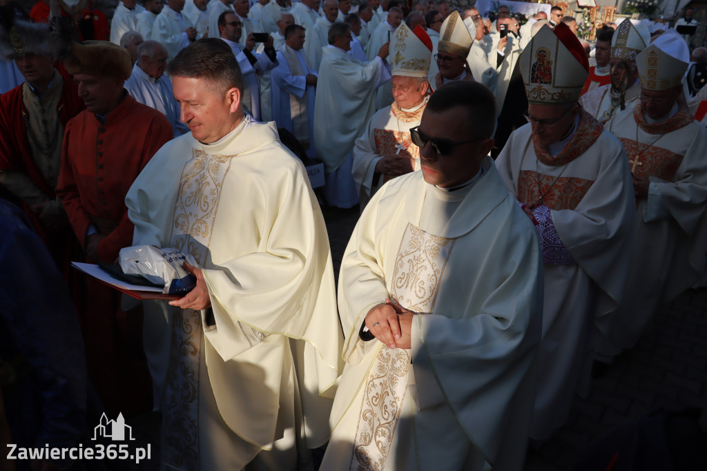 Fotorelacja II: Uroczysta Koronacja Cudownego Obrazu Matki Bożej Skarżyckiej