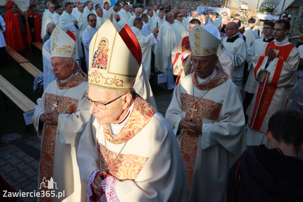 Fotorelacja II: Uroczysta Koronacja Cudownego Obrazu Matki Bożej Skarżyckiej