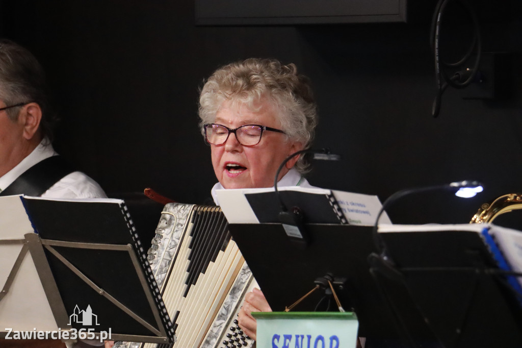 Fotorelacja: Koncert Piosenki z okresu II Wojny Światowej Senior Band MOK Zawiercie