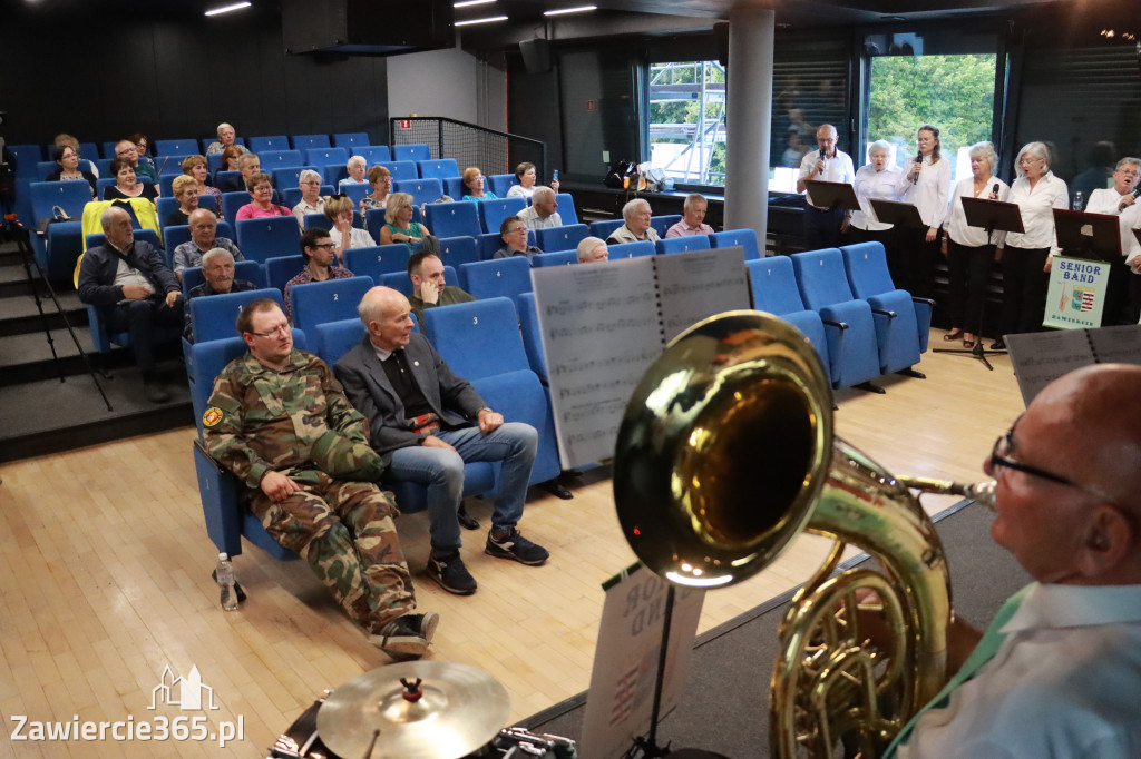 Fotorelacja: Koncert Piosenki z okresu II Wojny Światowej Senior Band MOK Zawiercie