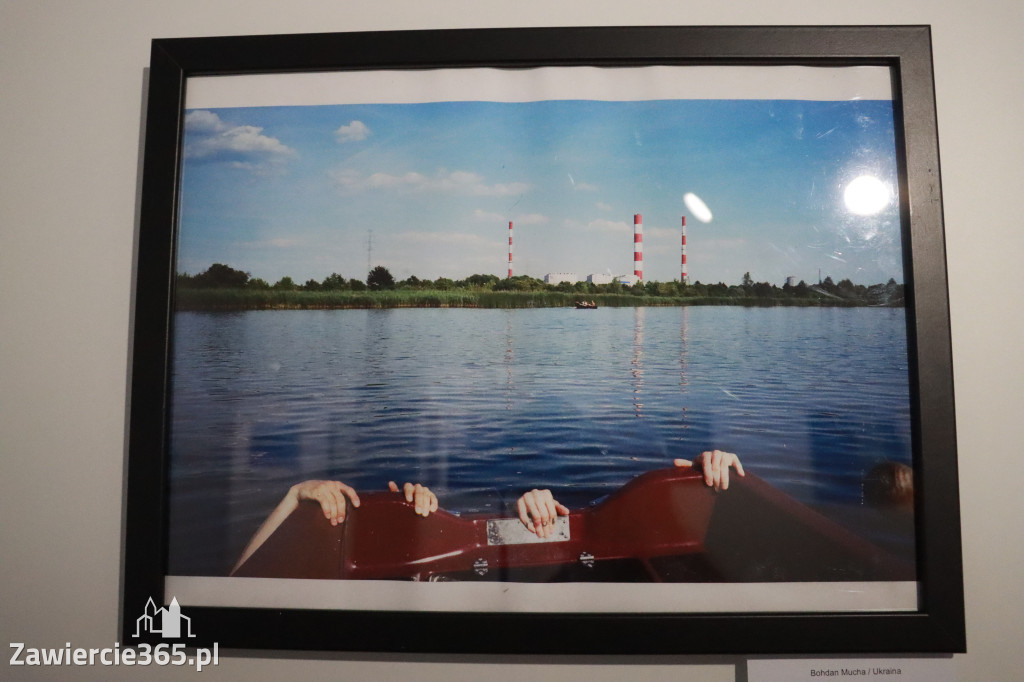 Fotorelacja: Wernisaż w ramach Festiwalu PO-MOSTY w MOK Zawiercie