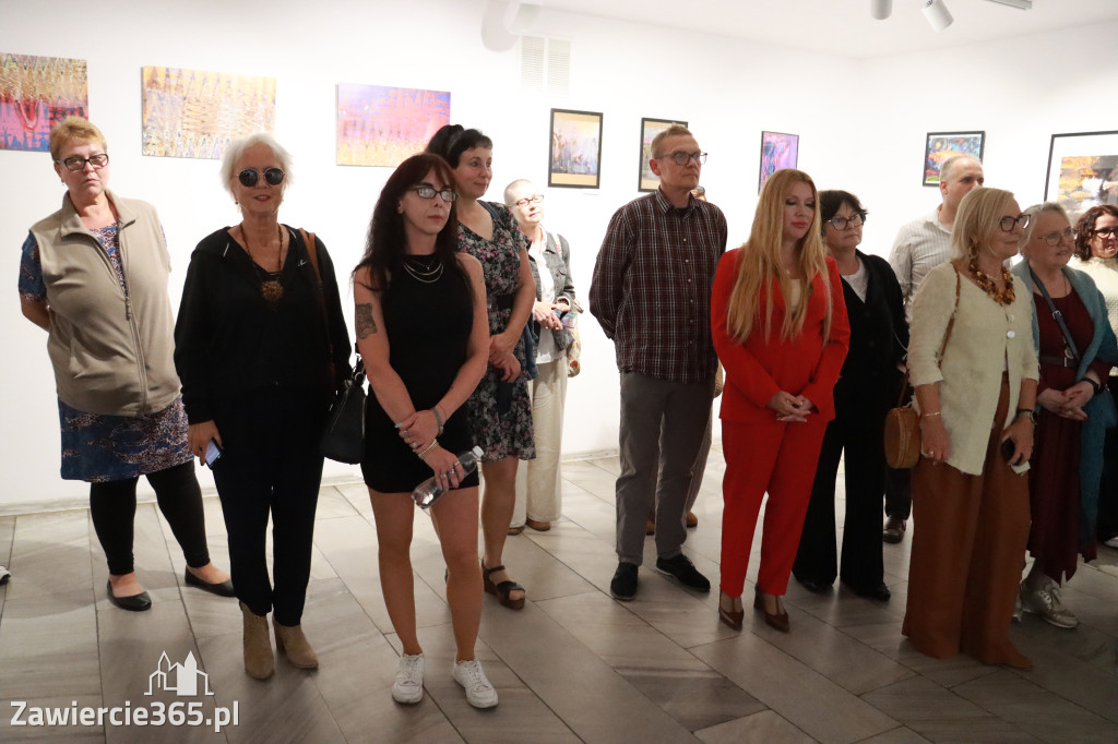 Fotorelacja: Wernisaż w ramach Festiwalu PO-MOSTY w MOK Zawiercie