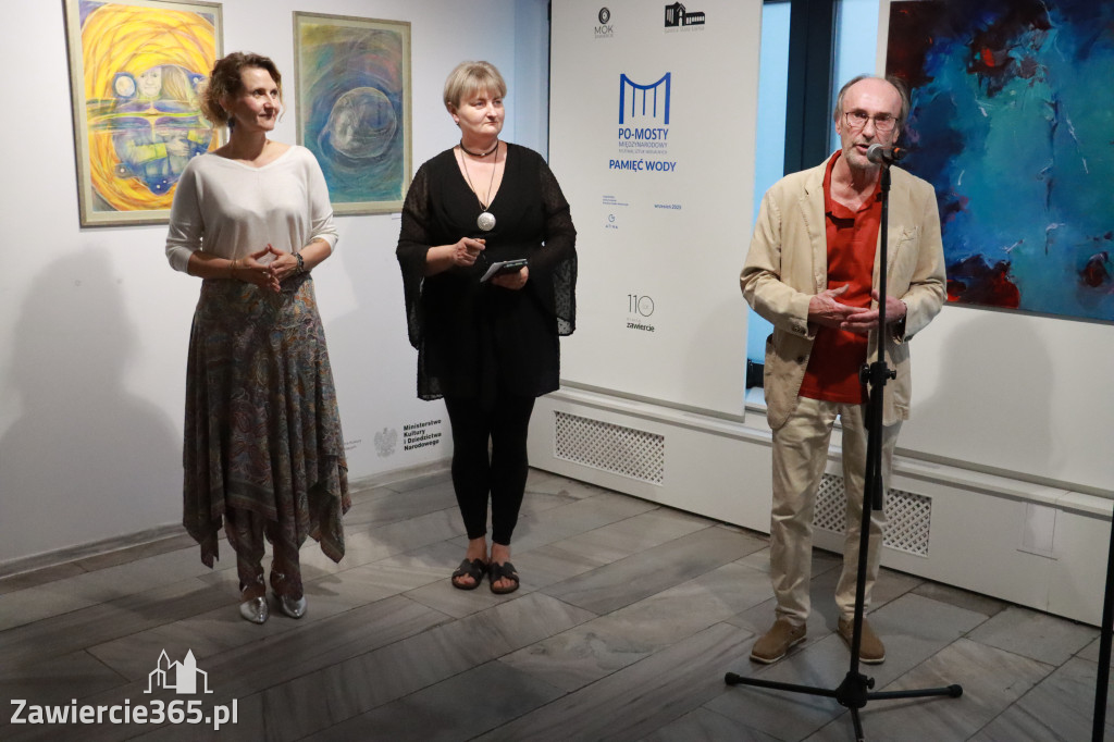 Fotorelacja: Wernisaż w ramach Festiwalu PO-MOSTY w MOK Zawiercie