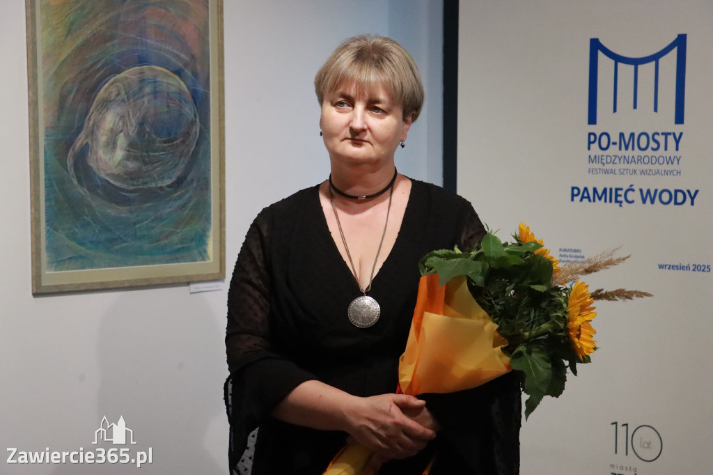Fotorelacja: Wernisaż w ramach Festiwalu PO-MOSTY w MOK Zawiercie