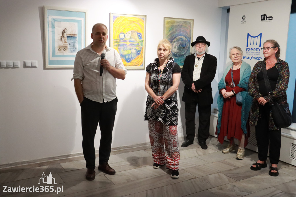 Fotorelacja: Wernisaż w ramach Festiwalu PO-MOSTY w MOK Zawiercie